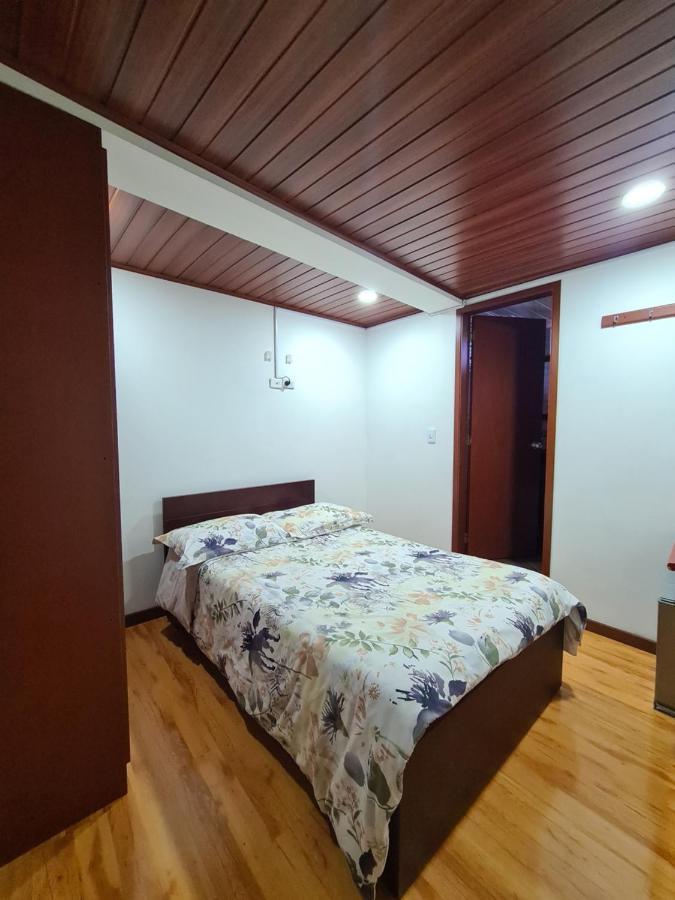 Hotel Casa Huesped Kiwi Μπογκοτά Εξωτερικό φωτογραφία